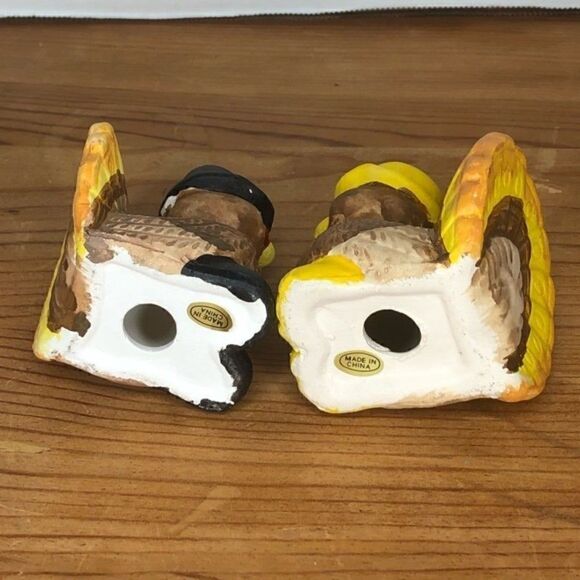 Thanksgiving salt and pepper shaker- home styles by Hermitage Pottery - Picture 4 of 9